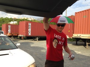 Everyone sporting hats.